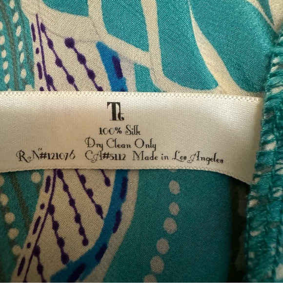 100% Silk Kaleidoscope Print Racerback Top by Tt Collection - Picture 7 of 10